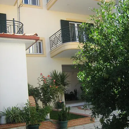 Appartement Filoxenia Levídhion