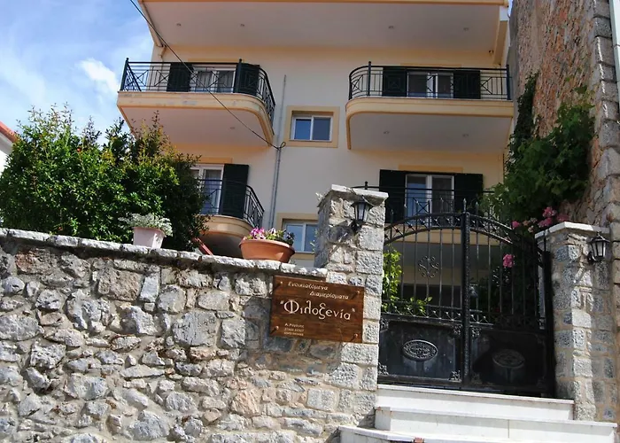 Filoxenia Apartamento Levídhion